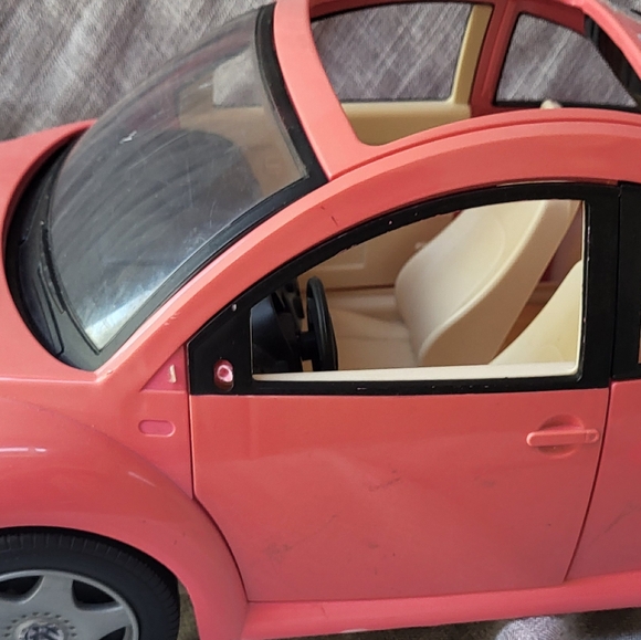 2000 Mattel Barbie Volkswagen Beetle Bug Hot Pink Car w/ car keys Vintage - Picture 4 of 8